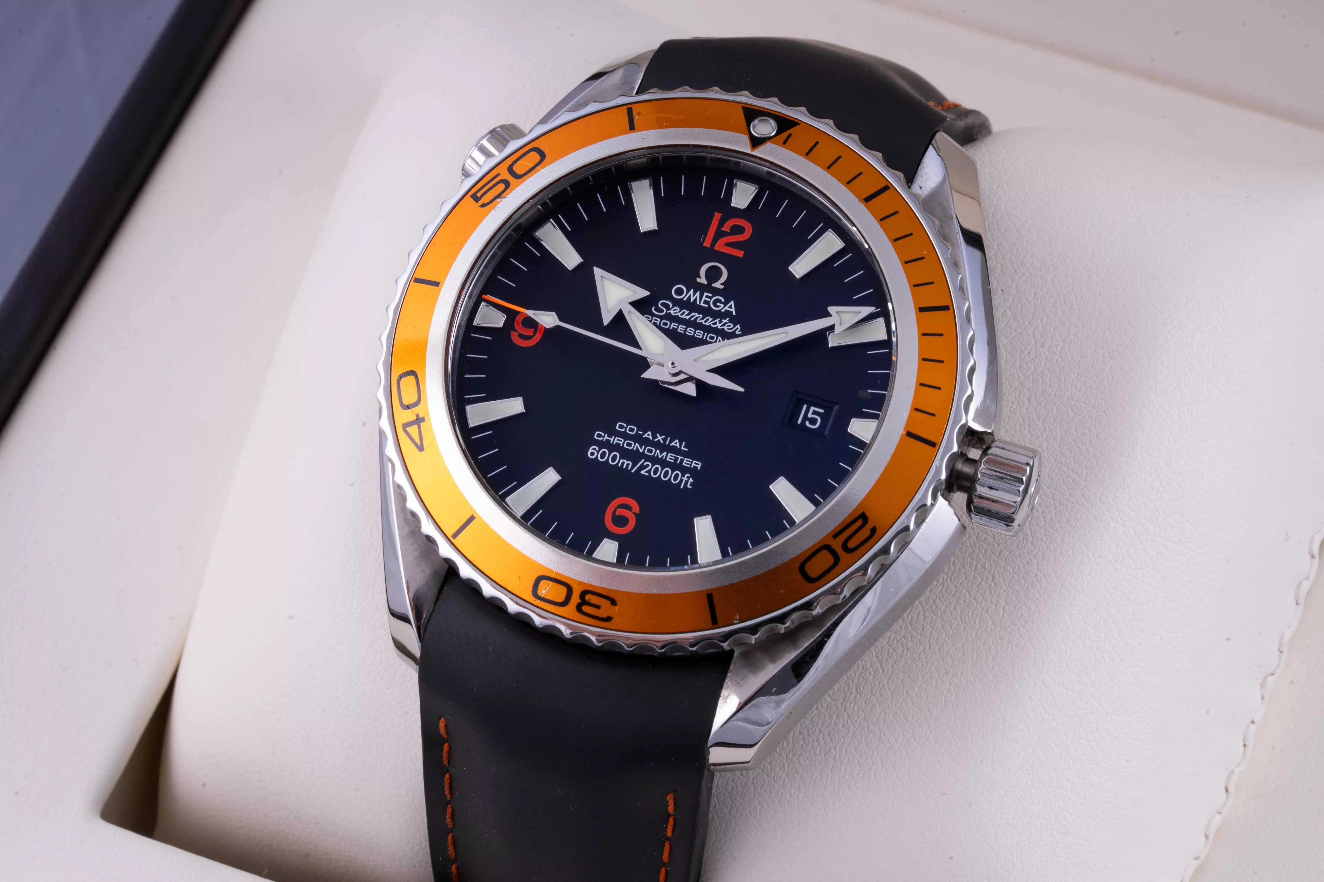 Omega Seamaster Planet Ocean 