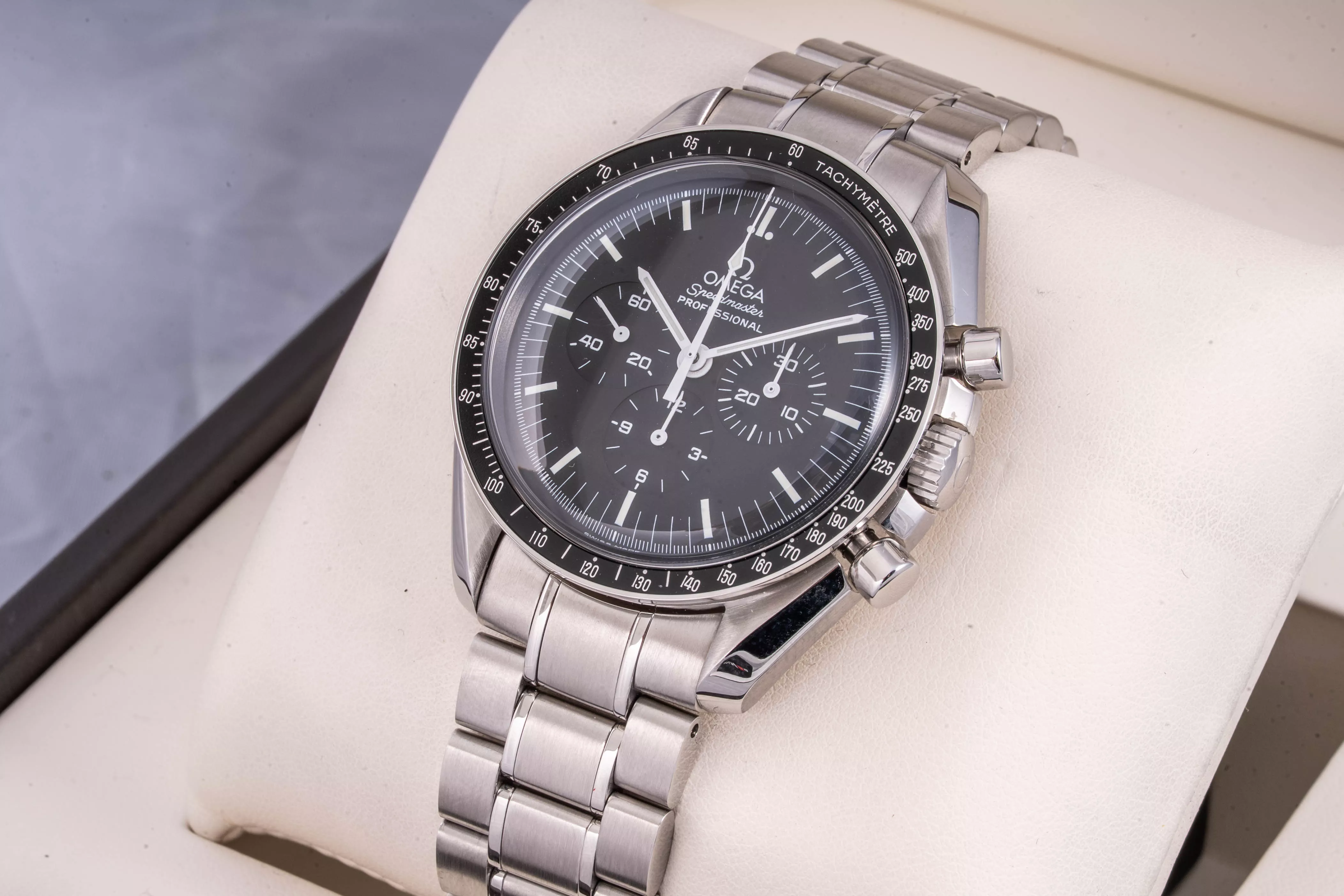 Omega Speedmaster 