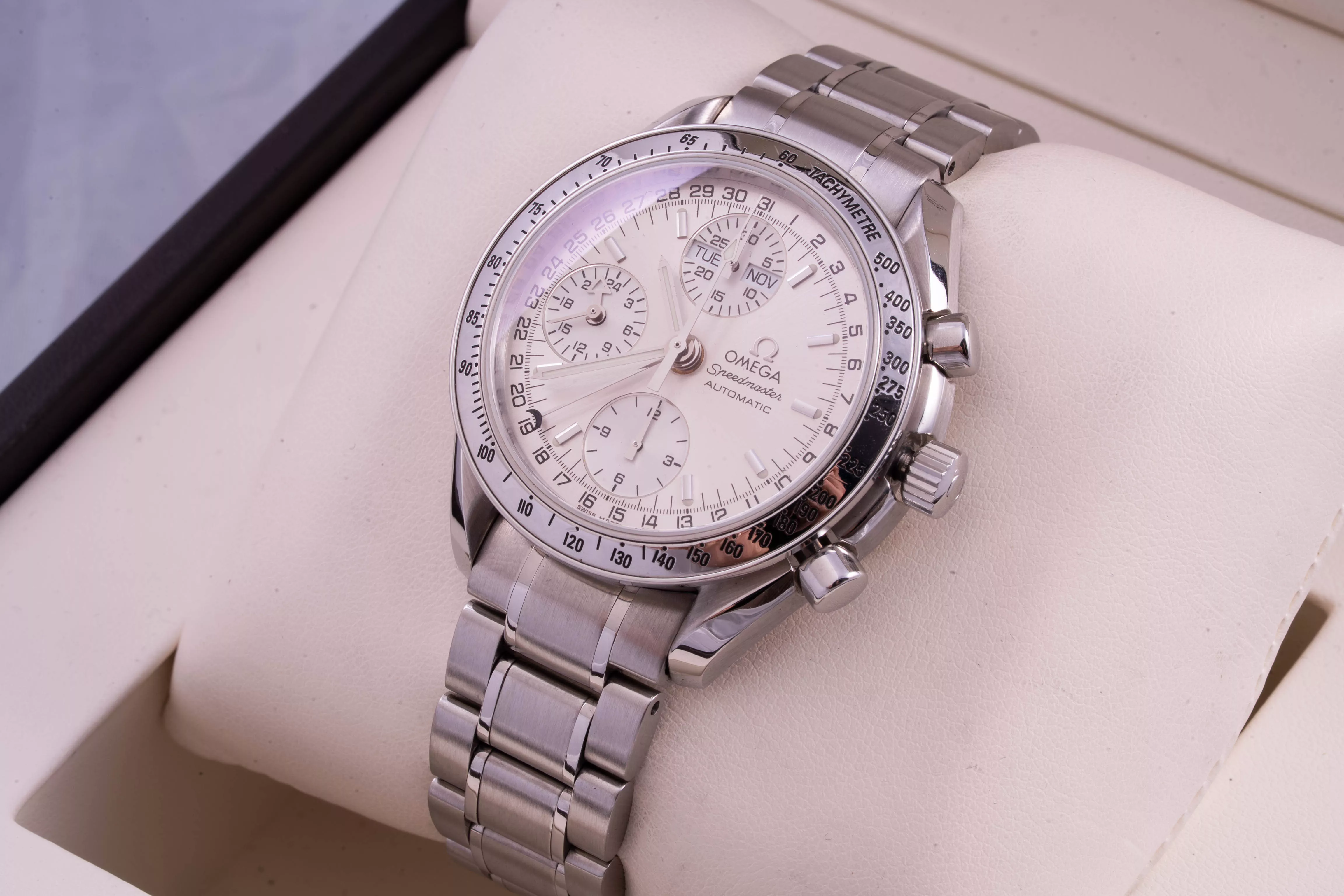 Omega Speedmaster 