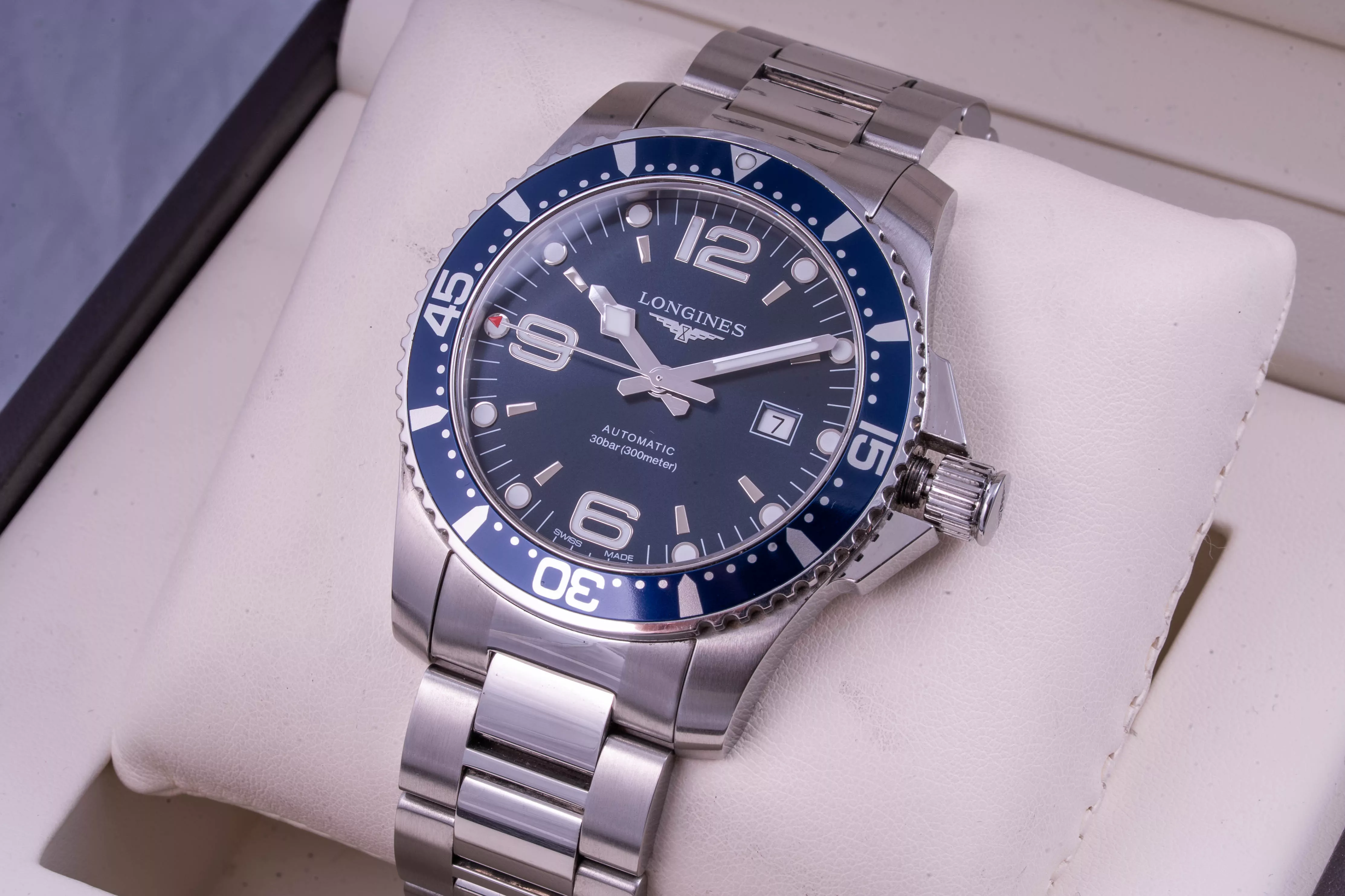 Longines HydroConquest 