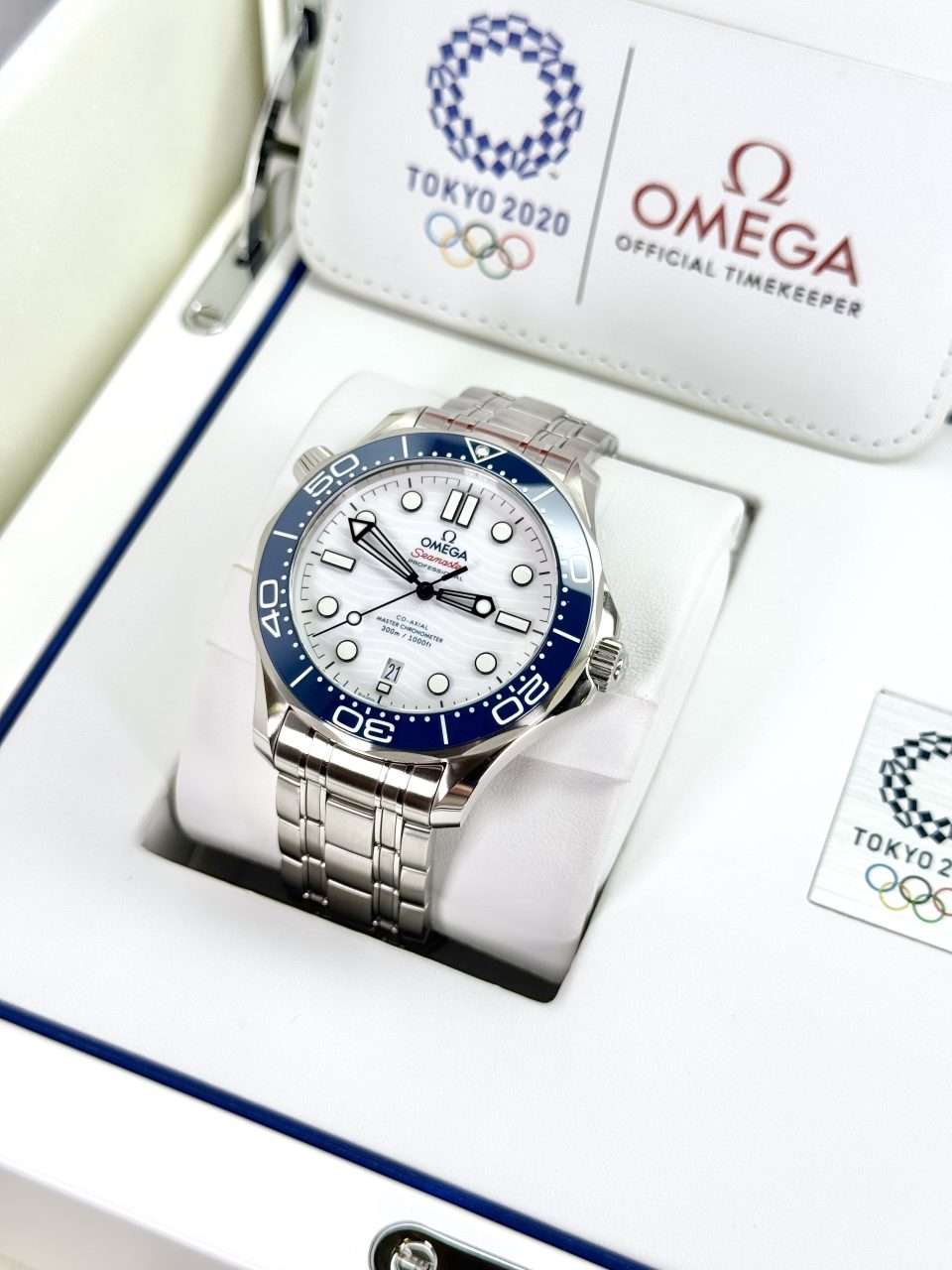 Omega Seamaster Diver 300 M ...