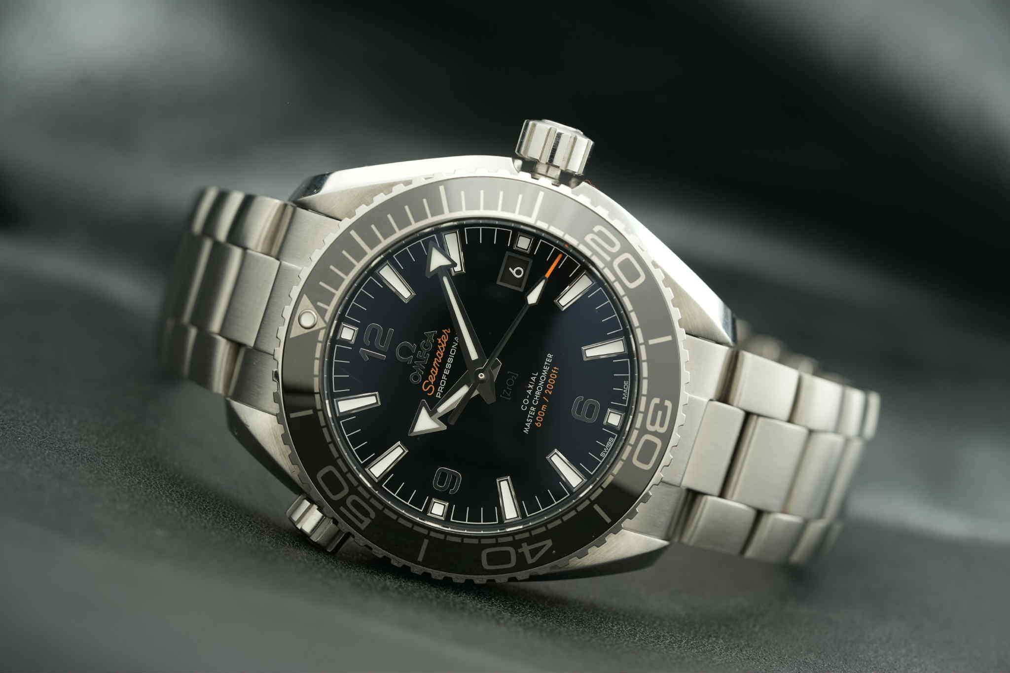 Omega Seamaster Planet Ocean...